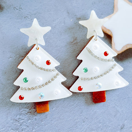 Sweet Christmas Tree Earrings with Rhinestones – Festive Acrylic Jewelry for Women’s Holiday Fashion